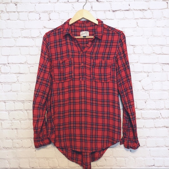 Universal Thread Flannel Plaid - Picture 2 of 6